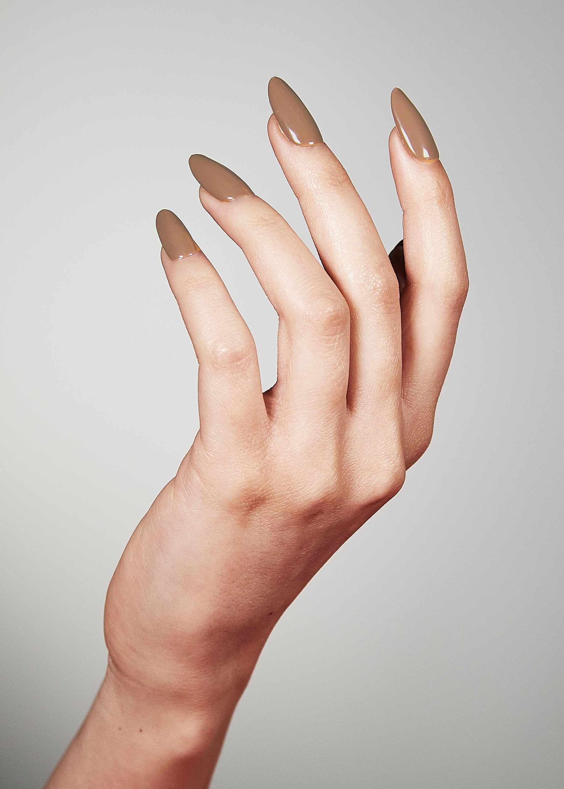 Smalto Semipermanente S254 Mocha Mousse - immagine 2